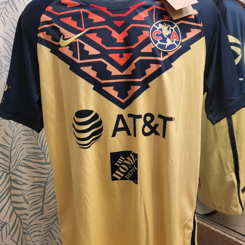 Club america jersey size M